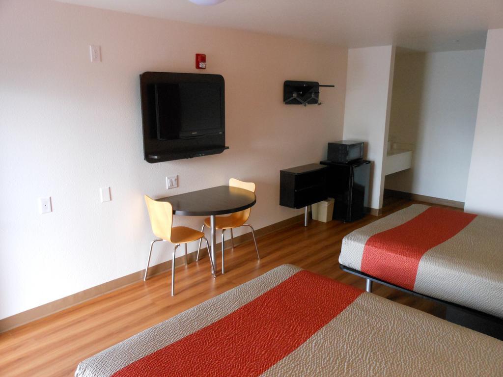 Motel 6-Fallon, Nv Bagian luar foto