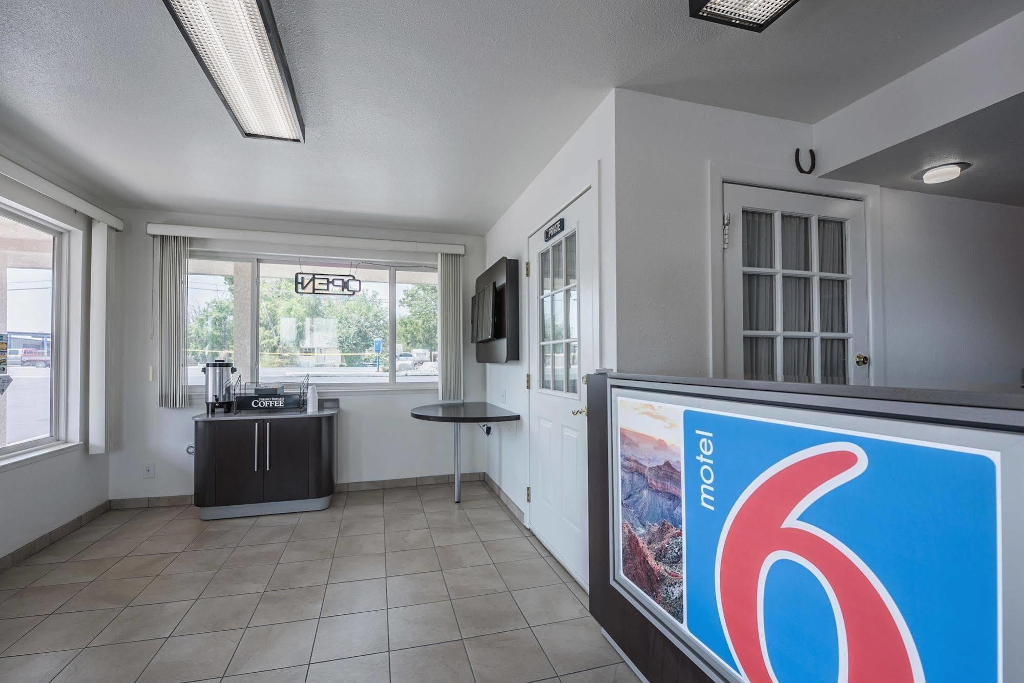 Motel 6-Fallon, Nv Bagian luar foto