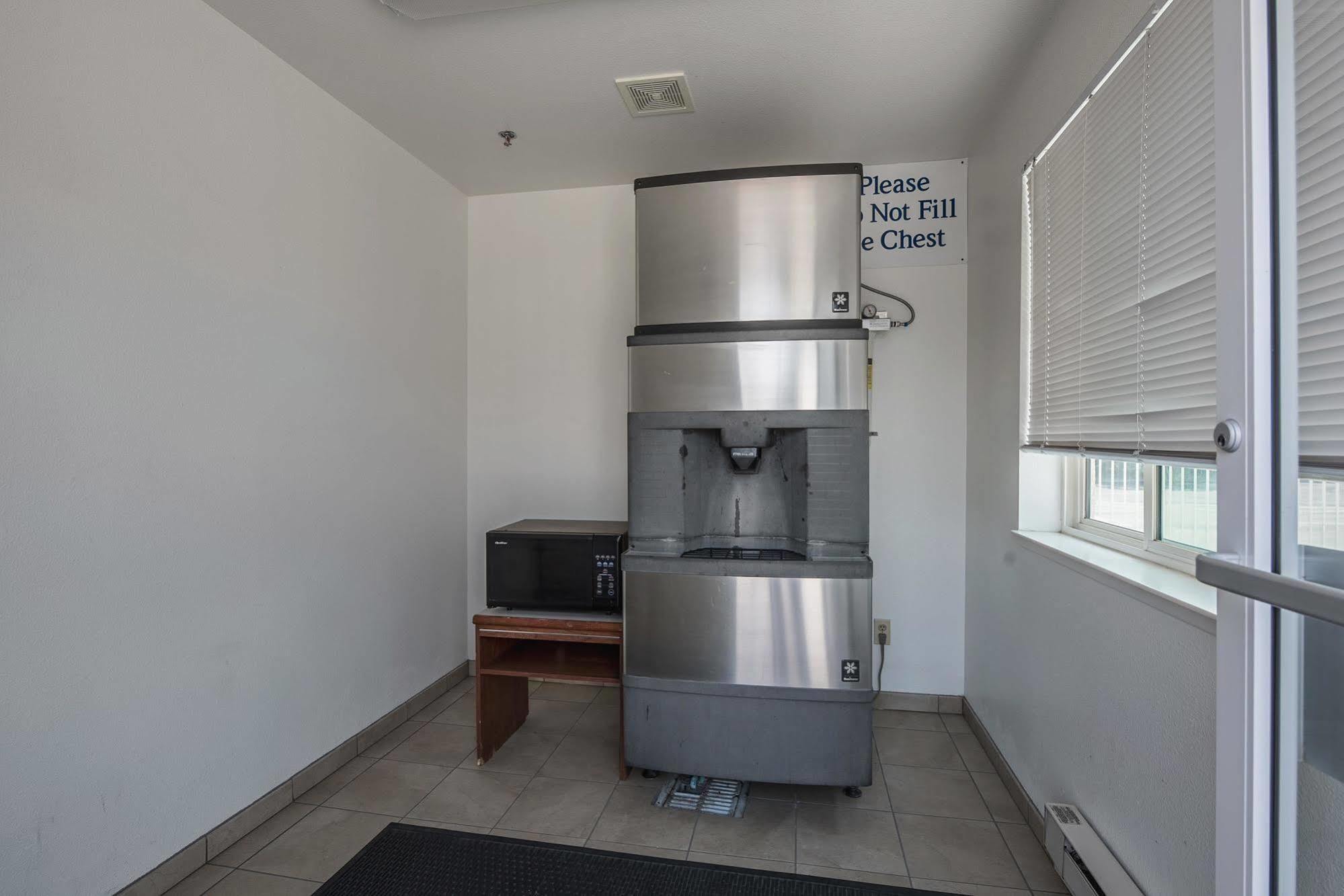 Motel 6-Fallon, Nv Bagian luar foto